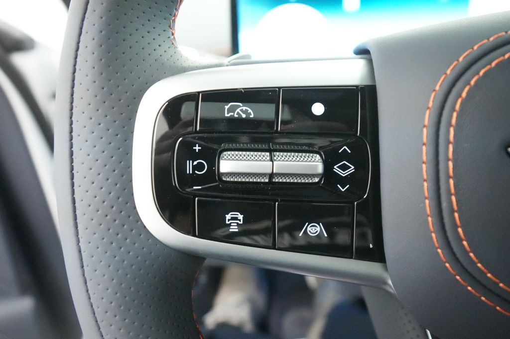 2026 Genesis GV70