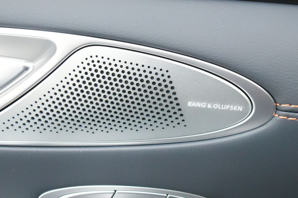 2026 Genesis GV70