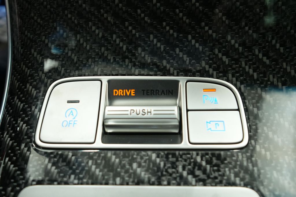 2026 Genesis GV70