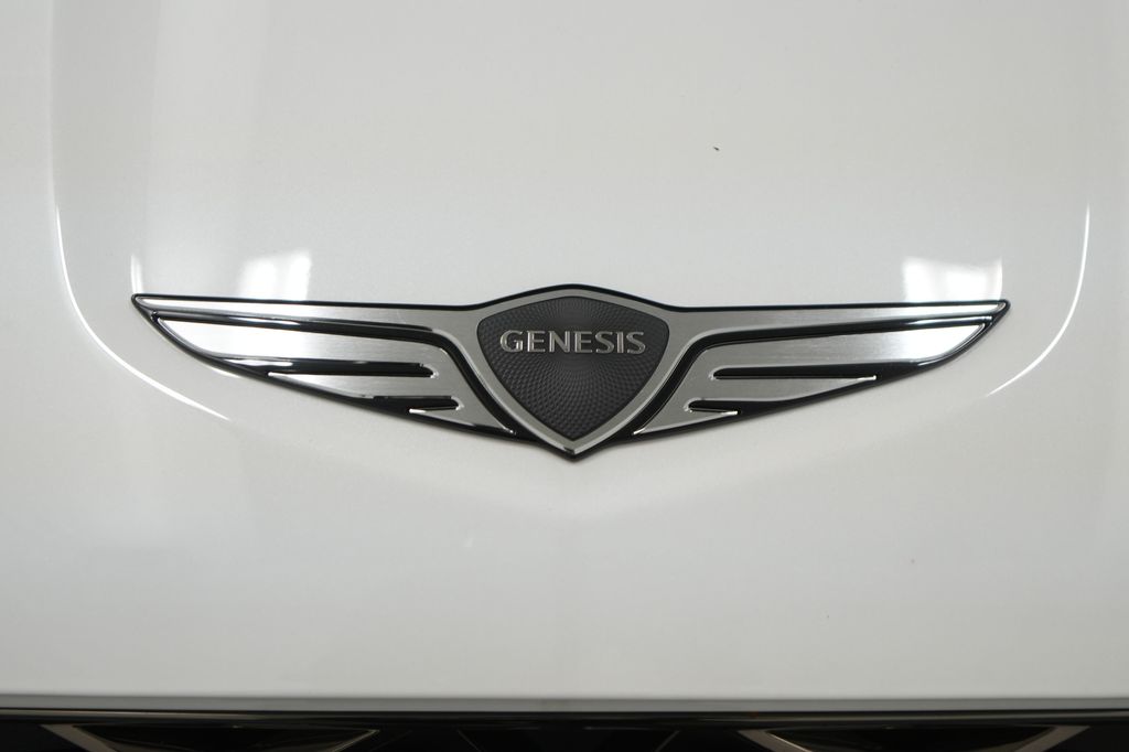 2026 Genesis GV70