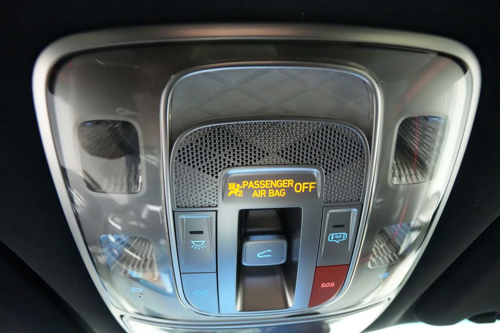 2026 Genesis GV70