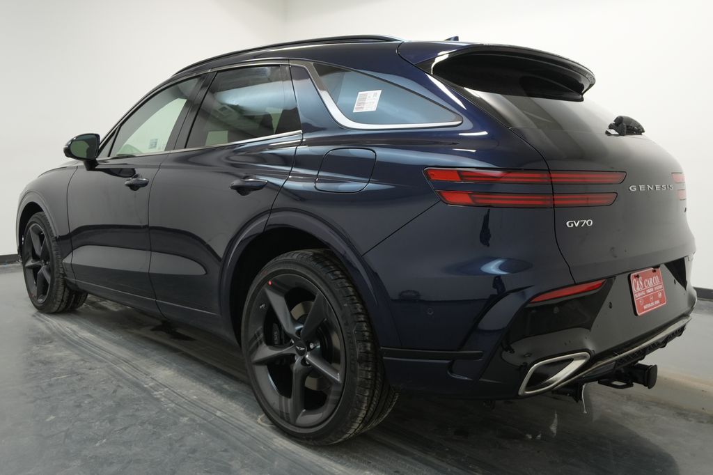 2026 Genesis GV70