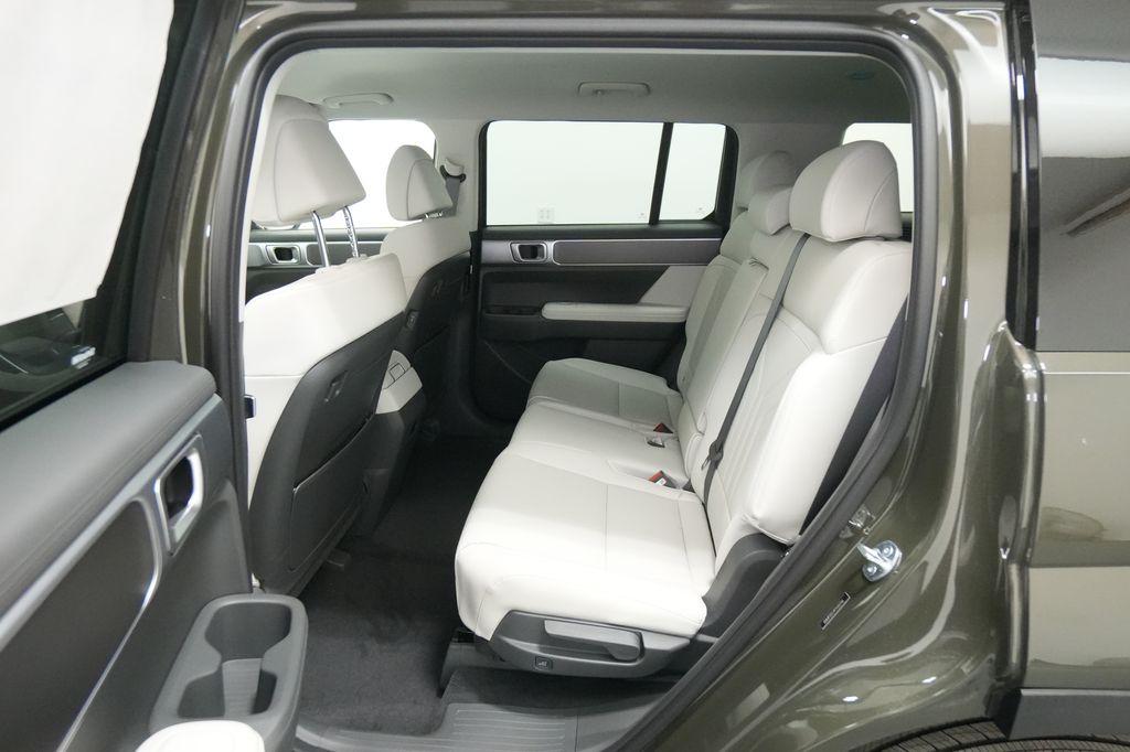 2026 Hyundai Santa Fe Hybrid