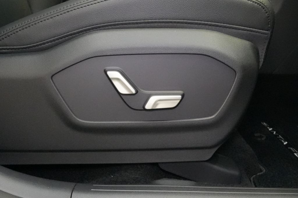 2026 Hyundai Santa Fe Hybrid