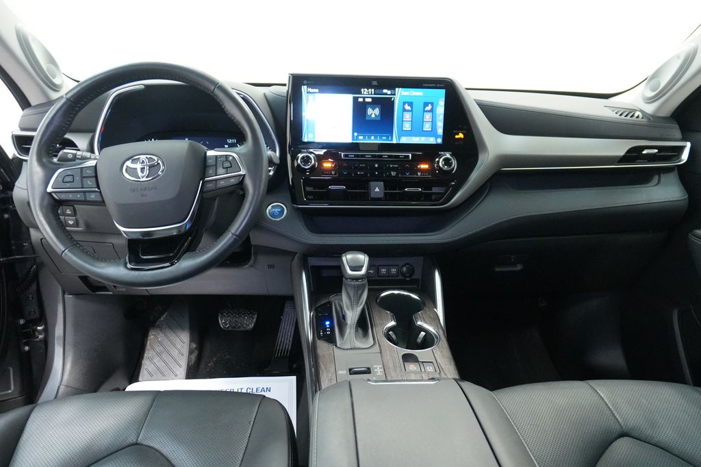 2021 Toyota Highlander Hybrid