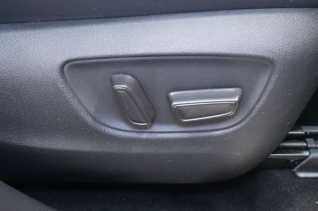 2021 Toyota Highlander Hybrid