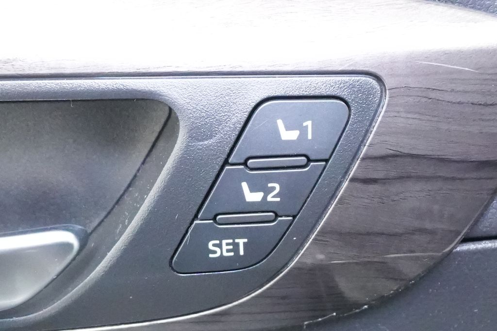 2021 Toyota Highlander Hybrid