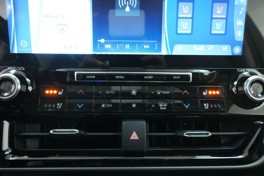 2021 Toyota Highlander Hybrid