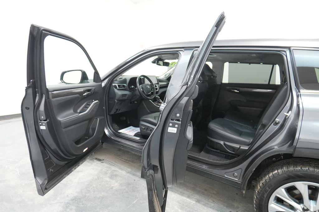 2021 Toyota Highlander Hybrid