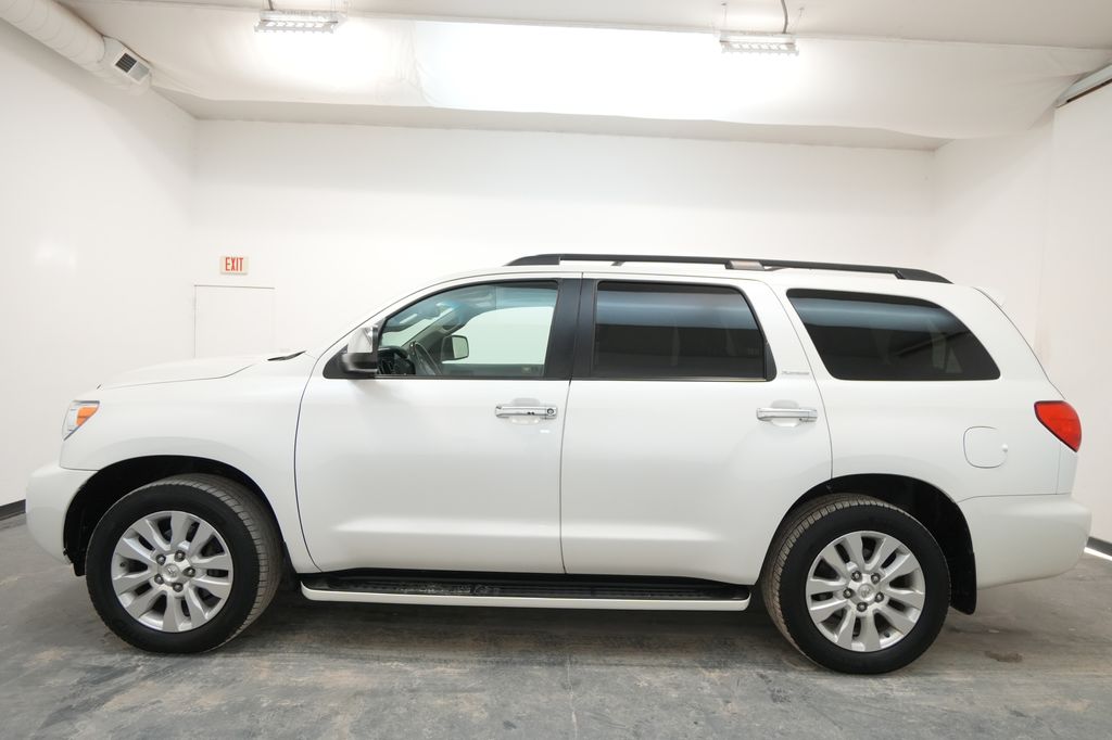 2013 Toyota Sequoia