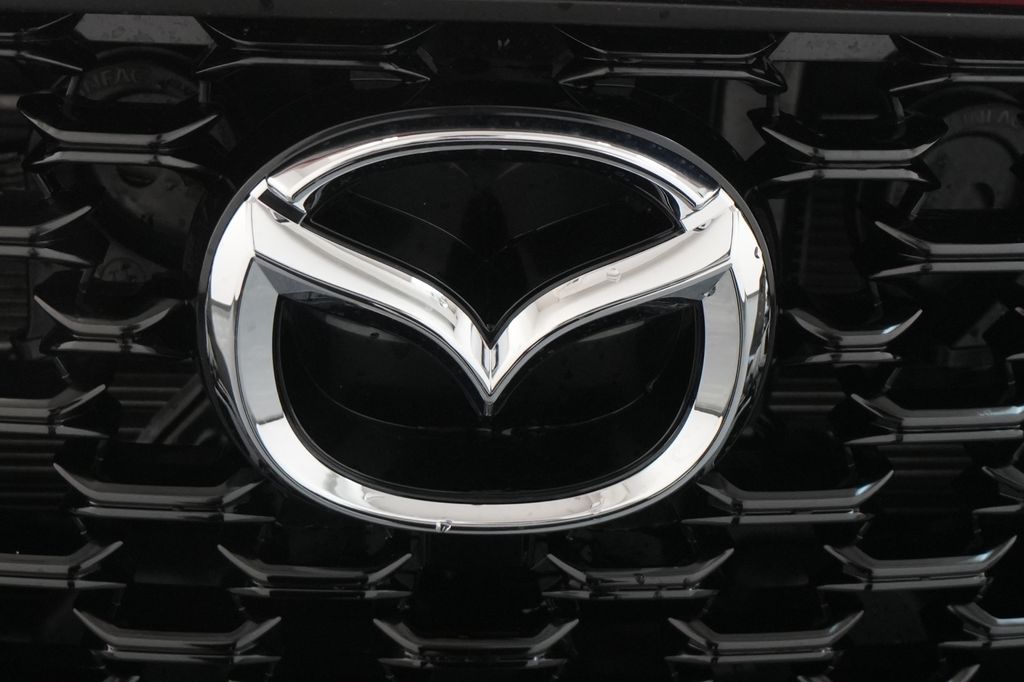 2026 Mazda CX-50 Hybrid