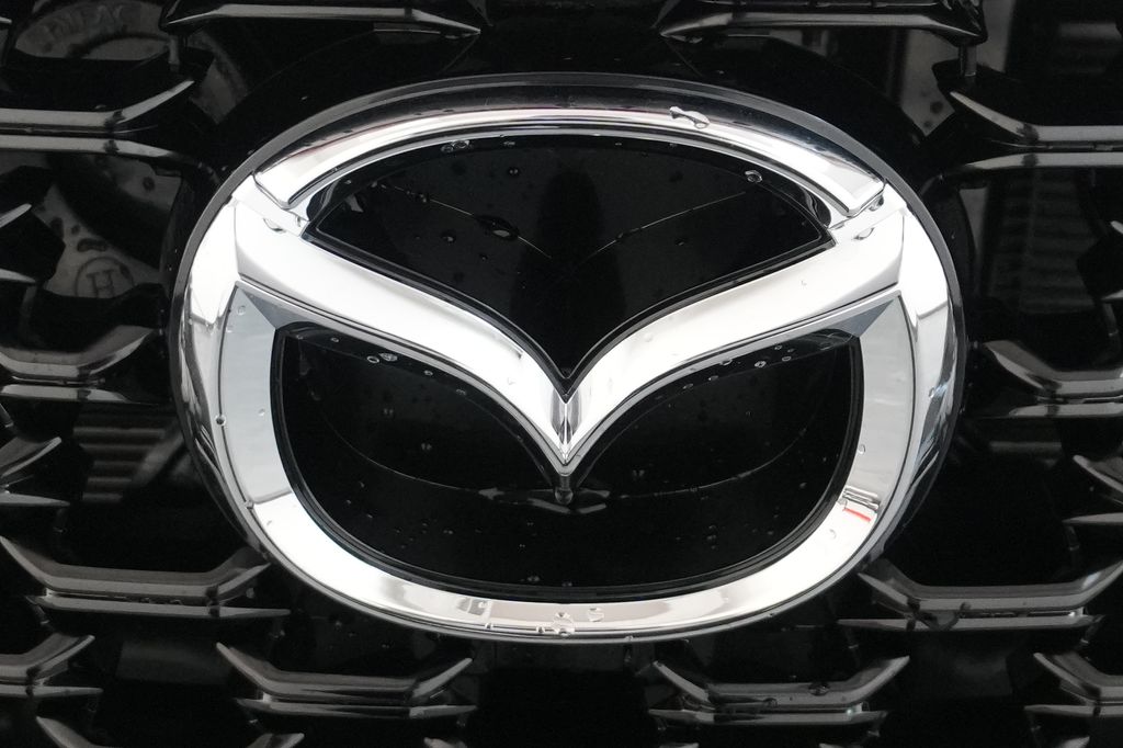 2026 Mazda CX-50 Hybrid