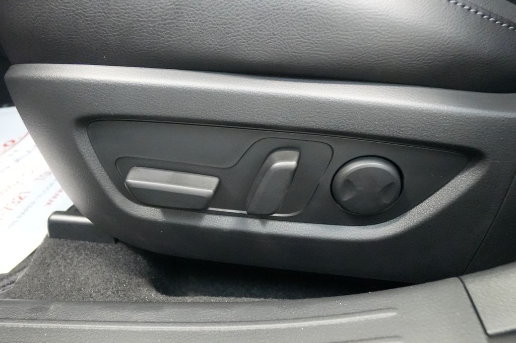 2026 Mazda CX-50 Hybrid