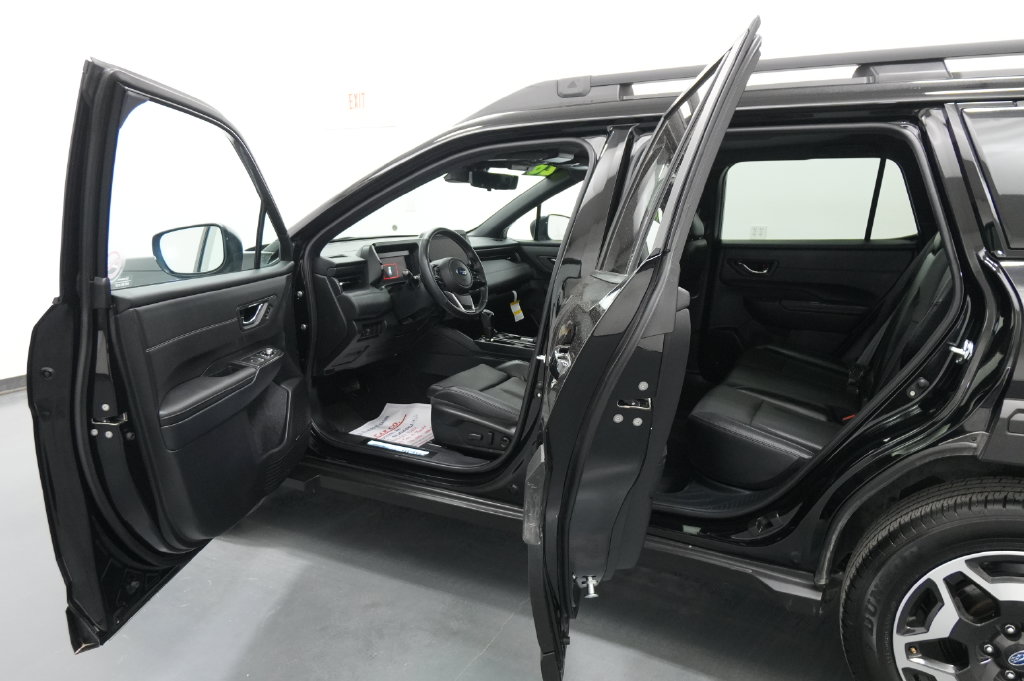2026 Subaru Outback Touring - Photo 25