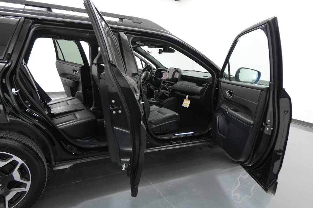 2026 Subaru Outback Touring - Photo 33