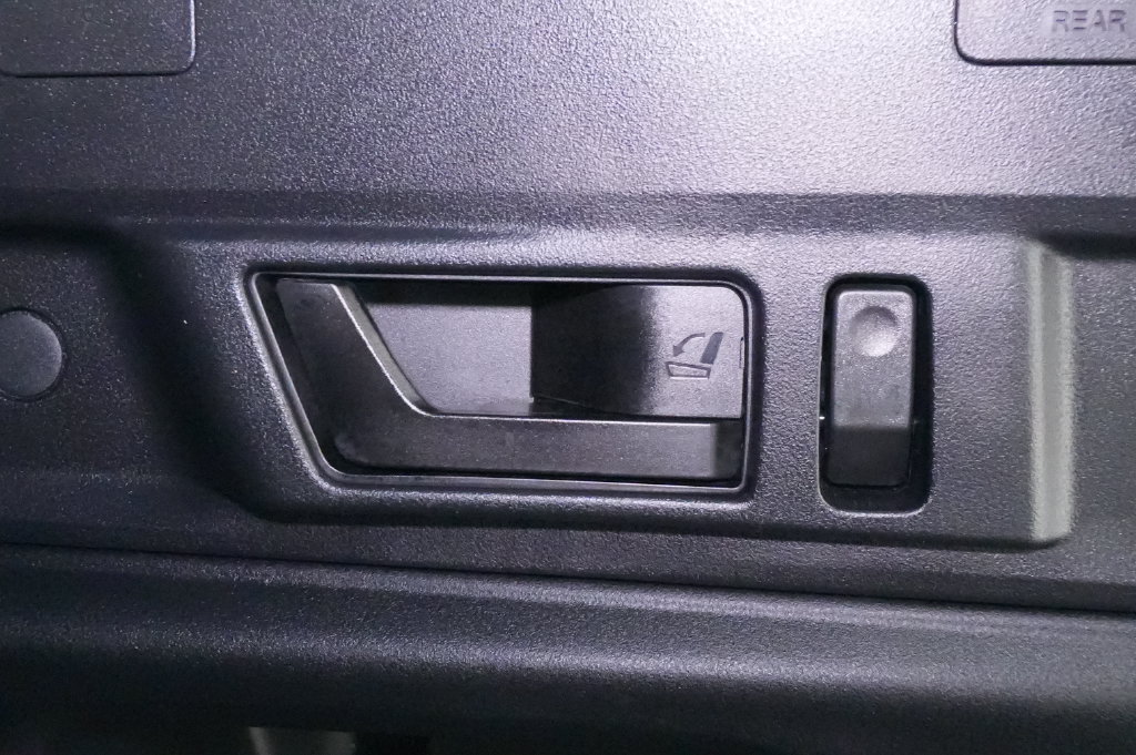 2026 Subaru Outback Touring - Photo 27