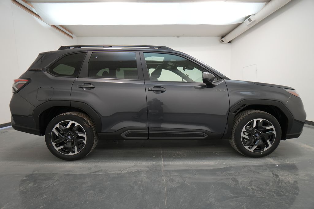 2025 Subaru Forester Hybrid