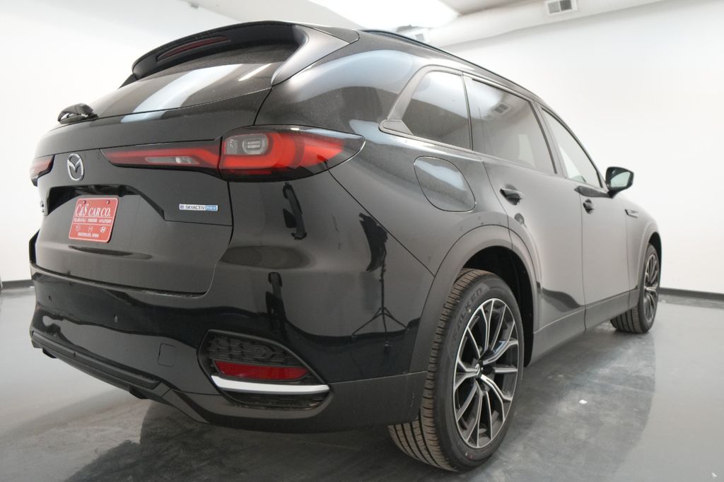 2025 Mazda CX-70 PHEV