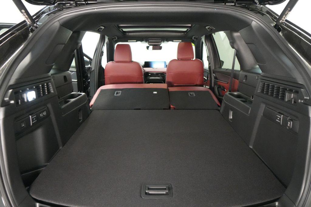 2025 Mazda CX-70 PHEV