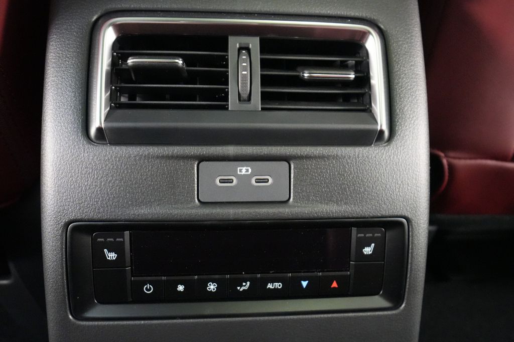 2025 Mazda CX-70 PHEV