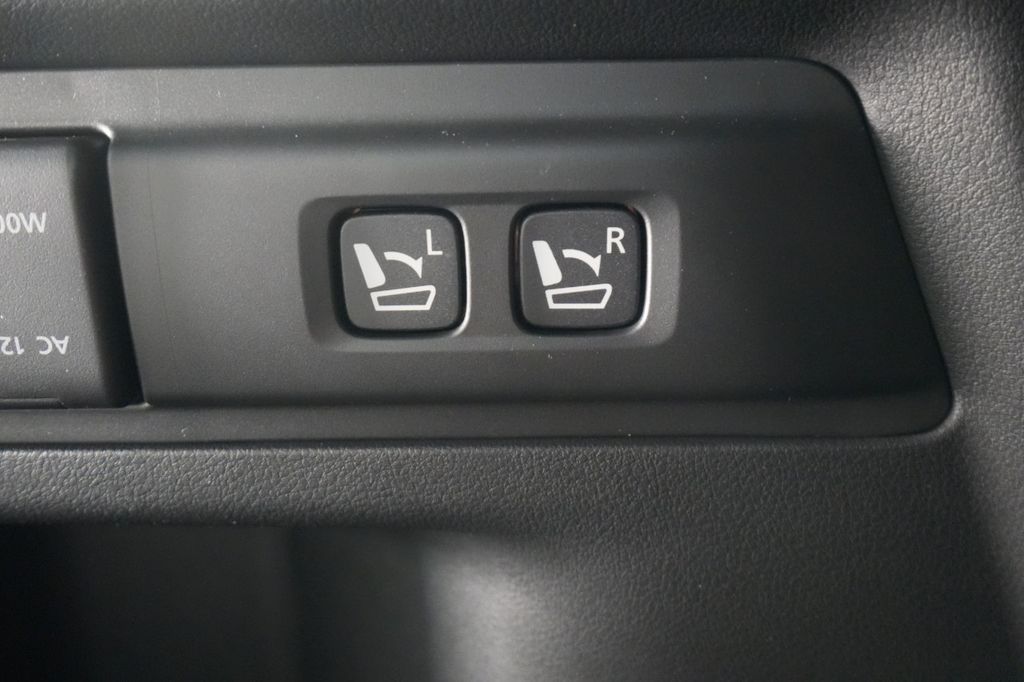 2025 Mazda CX-70 PHEV