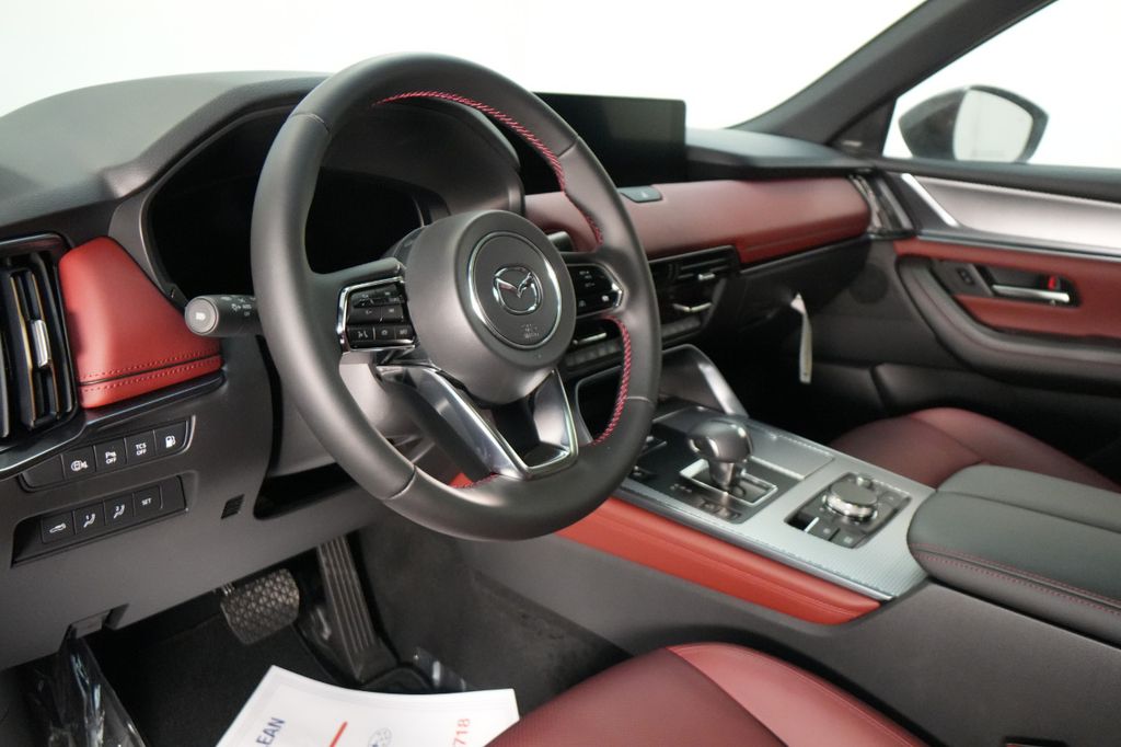 2025 Mazda CX-70 PHEV