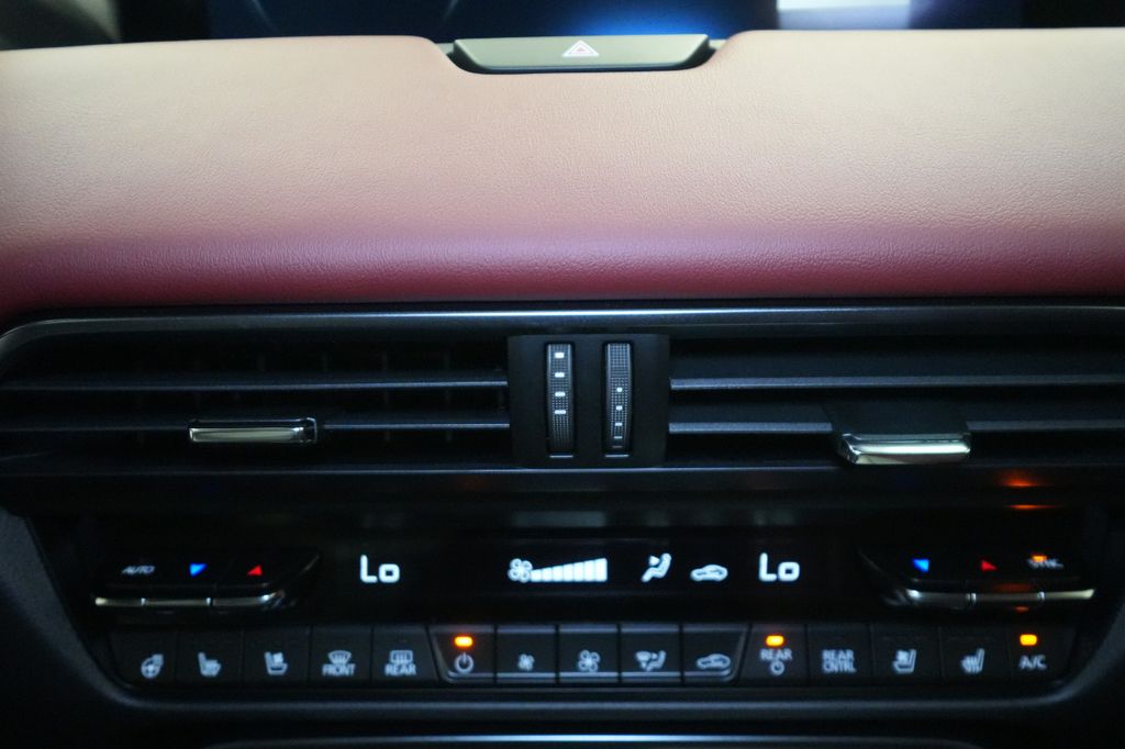 2025 Mazda CX-70 PHEV