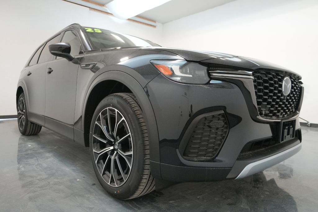2025 Mazda CX-70 PHEV