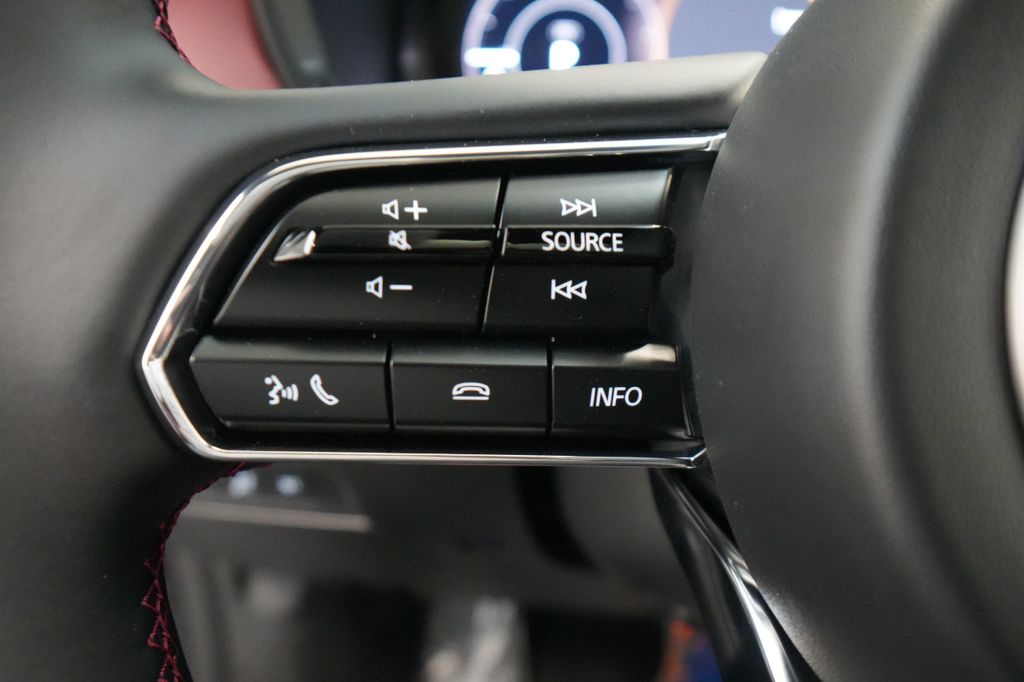 2025 Mazda CX-70 PHEV