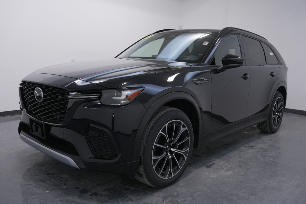 2025 Mazda CX-70 PHEV