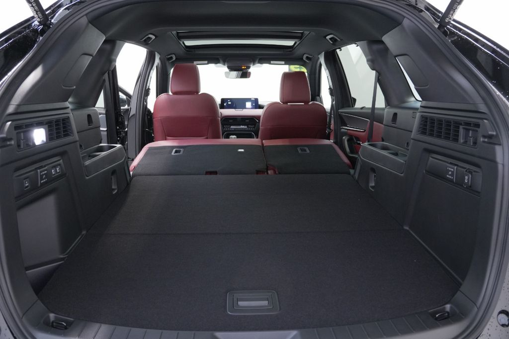 2025 Mazda CX-70 PHEV