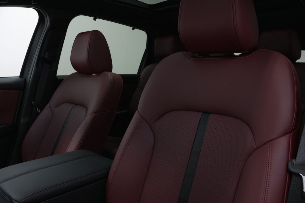 2025 Mazda CX-70 PHEV