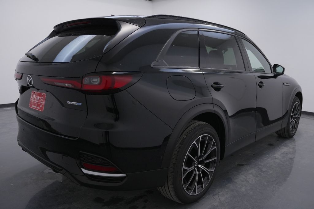 2025 Mazda CX-70 PHEV