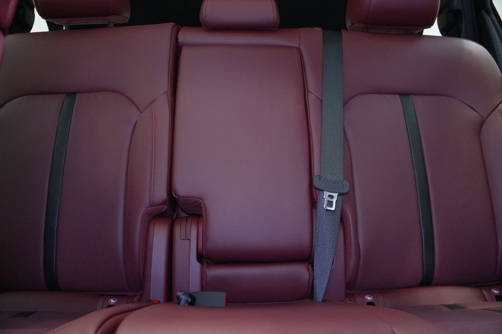 2025 Mazda CX-70 PHEV