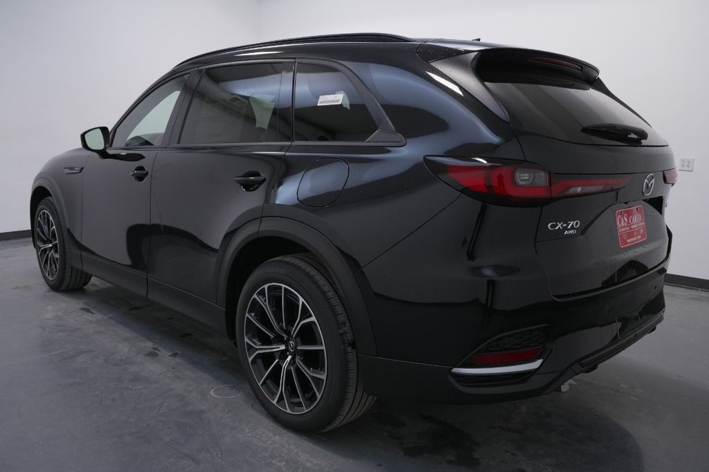 2025 Mazda CX-70 PHEV