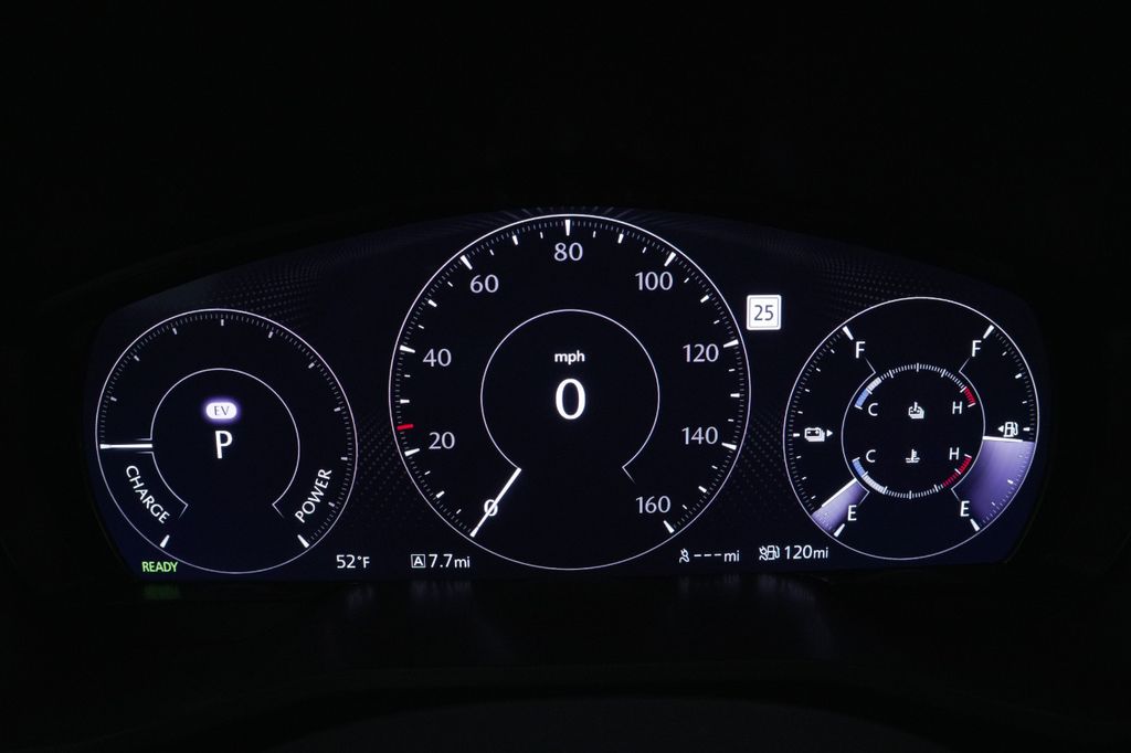 2025 Mazda CX-70 PHEV