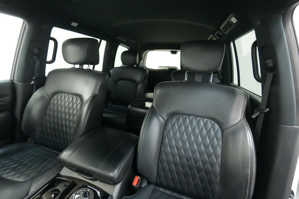 2021 INFINITI QX80