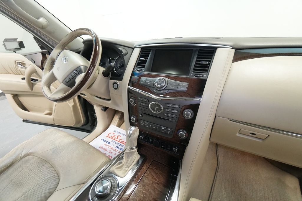 2012 INFINITI QX56