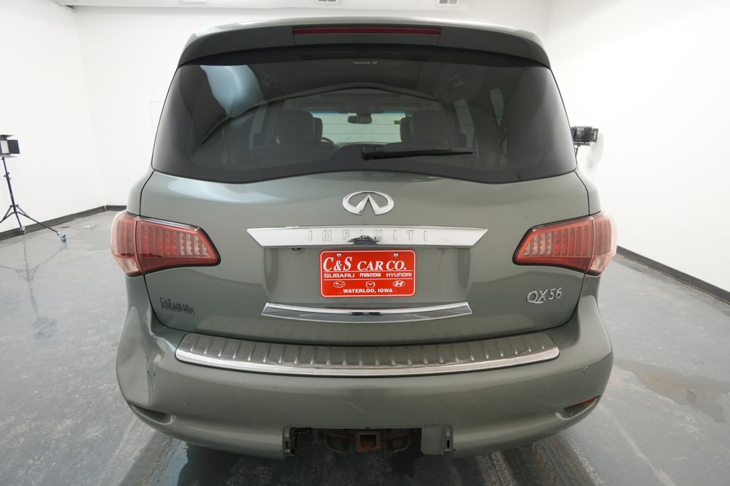 2012 INFINITI QX56