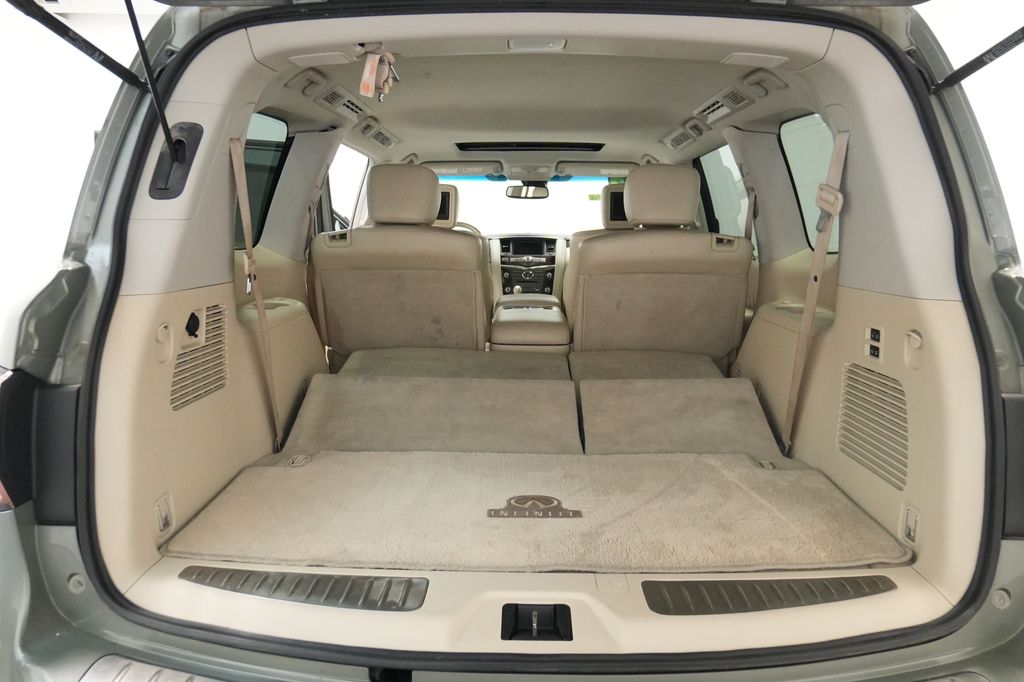 2012 INFINITI QX56