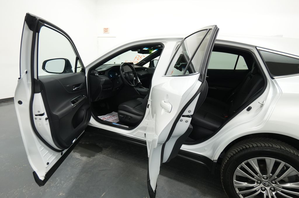 2023 Toyota Venza