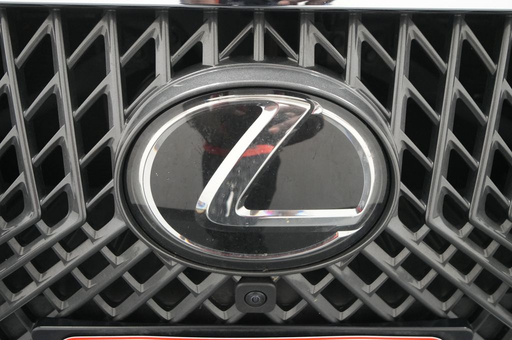 2023 Lexus LS