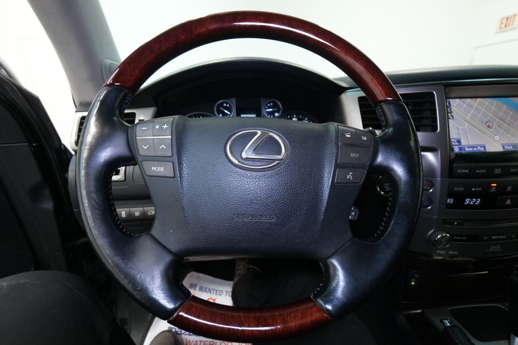 2013 Lexus LX