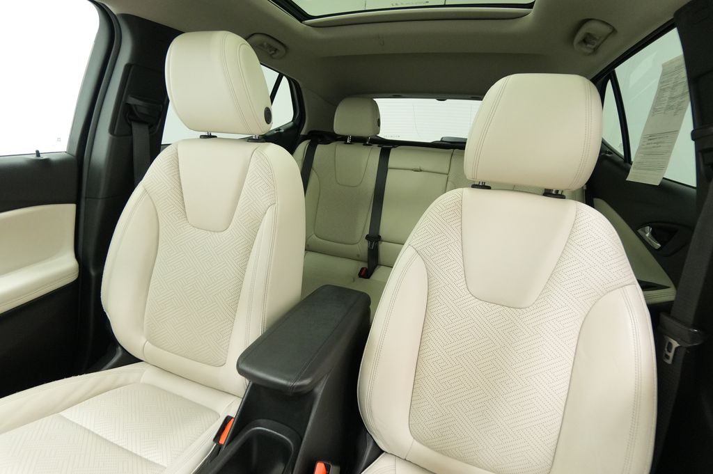 2020 Buick Encore GX Essence - Photo 15