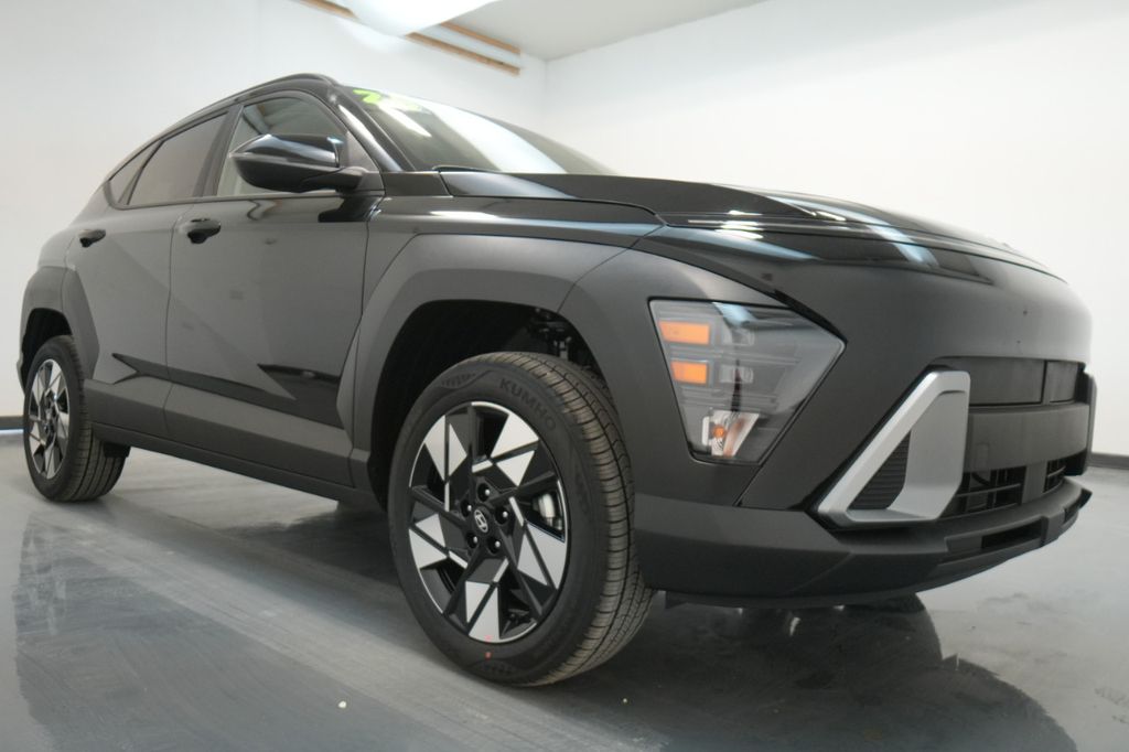 New 2025 Hyundai Kona SEL Convenience SUVs
