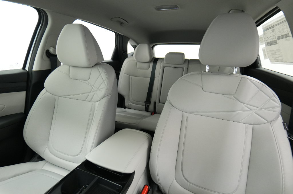 2026 Hyundai Tucson Hybrid