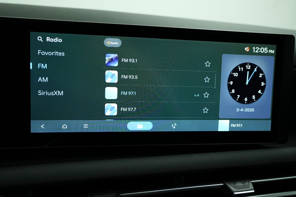 2025 Hyundai Tucson Hybrid