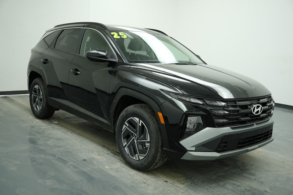 2025 Hyundai Tucson Hybrid