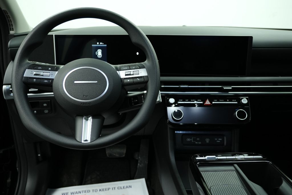 2025 Hyundai Tucson Hybrid