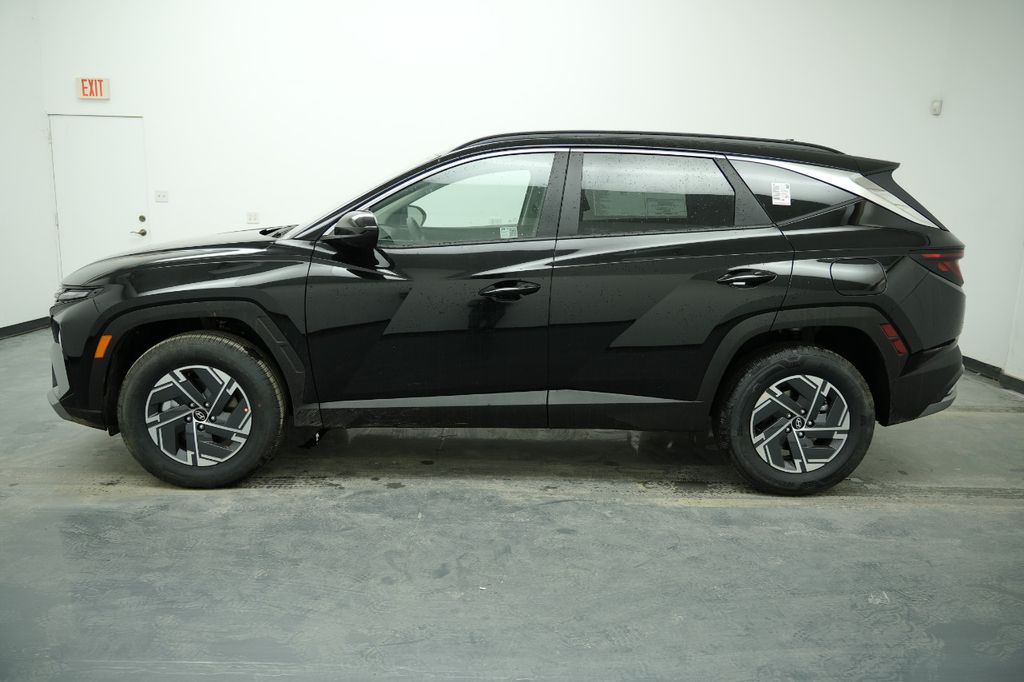2025 Hyundai Tucson Hybrid
